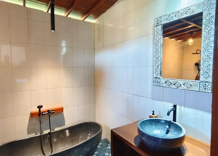 Bukit Luah Pensión 4*